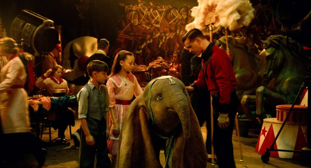 crítica filme Dumbo 2019